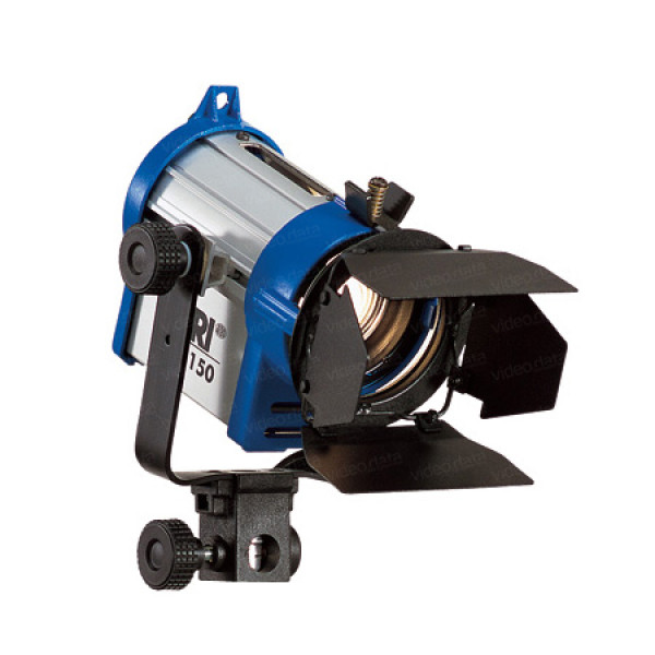 Прибор ARRI Junior 150 L3.79360.D (with line switch, blue/silver, Schuko plug)